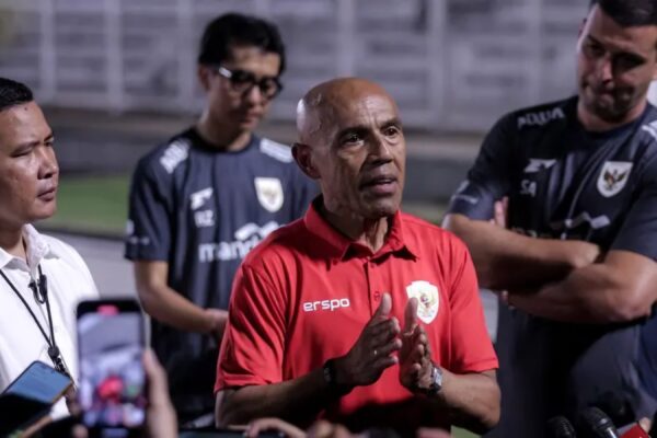Simon Tahamata Berperan dalam Persiapan Timnas Indonesia U-23 Menuju Piala AFF U-23 2025