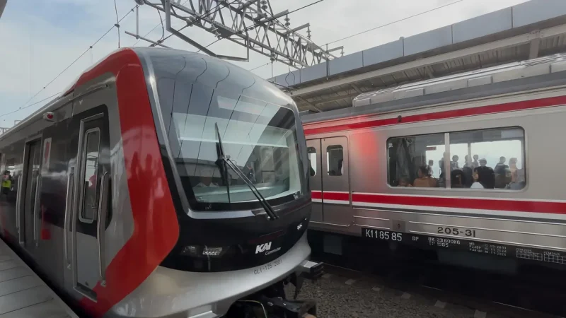 kereta baru